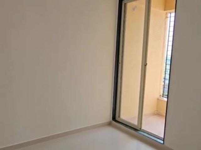 Resale | 1 Rk 386 Sq.Ft. Apartment in Panvelkar Estate 2