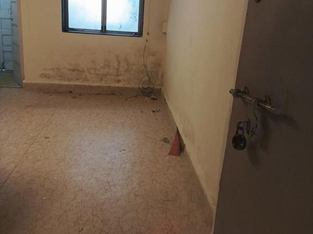 Resale | 1 Rk + Study Room 450 Sq.Ft. Apartment in Andheri East