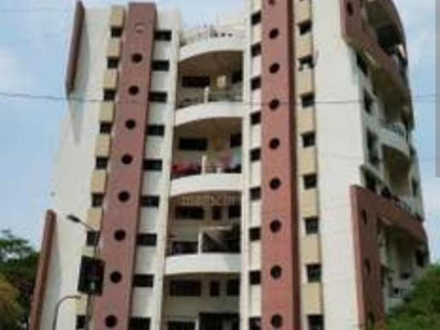 Resale | 2.5 BHK 695 Sq.Ft. Apartment in Kumar Paradise Pune