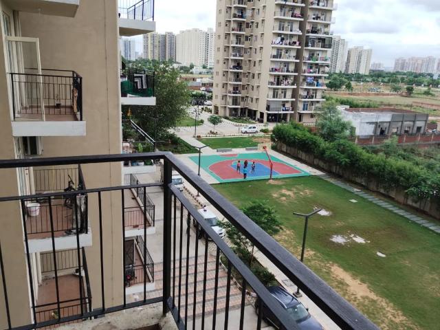 Resale | 2.5 BHK 743 Sq.Ft. Apartment in ROF Ananda