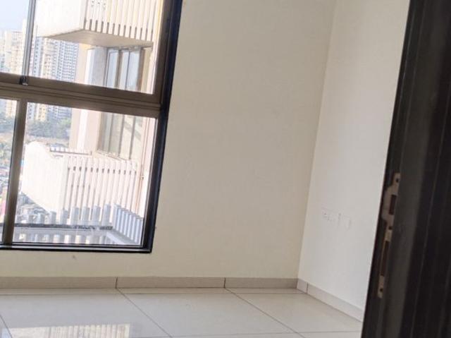 Resale | 2.5 BHK 788 Sq.Ft. Apartment in Chandak 34 Park Estate