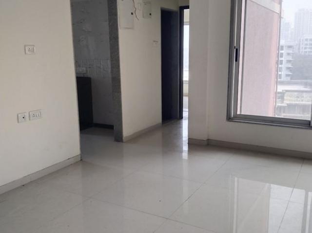 Resale | 2.5 BHK 788 Sq.Ft. Apartment in Chandak 34 Park Estate