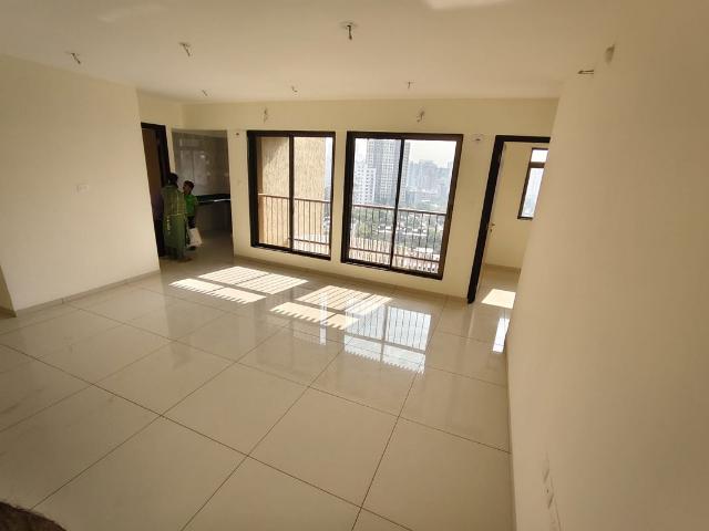 Resale | 2.5 BHK + 800 Sq.Ft. Apartment in Chandak 34 Park Estate