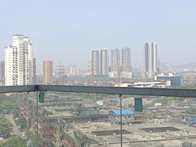 Resale | 2.5 BHK + 812 Sq.Ft. Apartment in Neumec Shreeji Towers