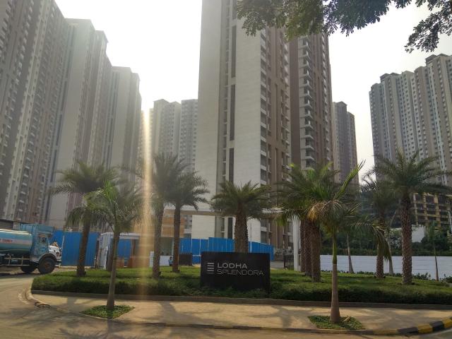 Resale | 2.5 BHK 850 Sq.Ft. Apartment in Lodha Splendora