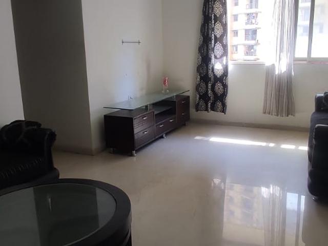 Resale | 2.5 BHK 871 Sq.Ft. Apartment in Lodha Splendora