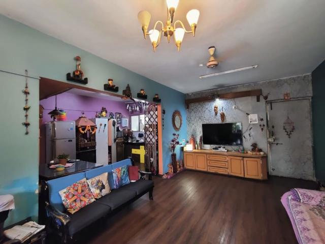 Resale | 2.5 BHK 900 Sq.Ft. Apartment in Rambaug Colony