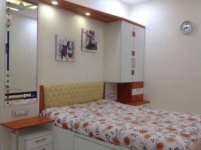 Resale | 2.5 BHK 950 Sq.Ft. Apartment in Oberoi Realty Woods