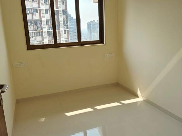 Resale | 2.5 BHK 953 Sq.Ft. Apartment in Lotus Sky Garden