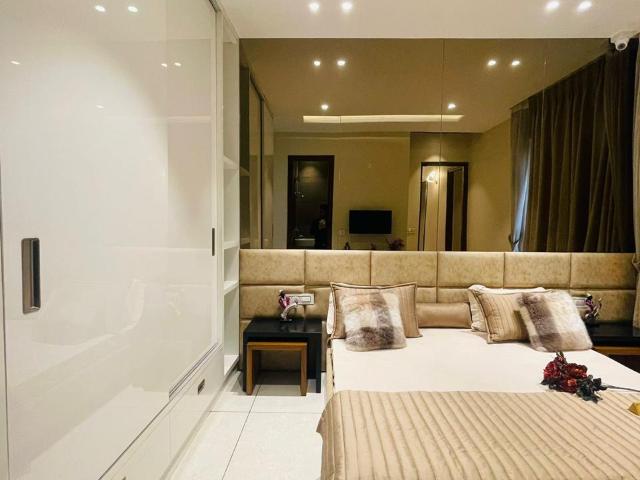 Resale | 2.5 BHK 982 Sq.Ft. Apartment in Adani Codename LIT