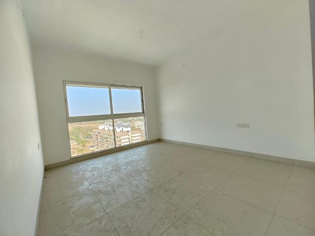 Resale | 2.5 BHK 1000 Sq.Ft. Penthouse in Marvel Fria