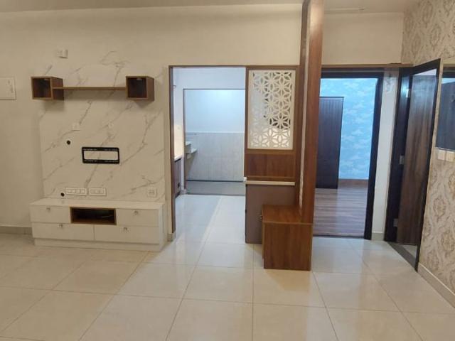 Resale | 2.5 BHK 1070 Sq.Ft. Apartment in Vaishnavi Serene