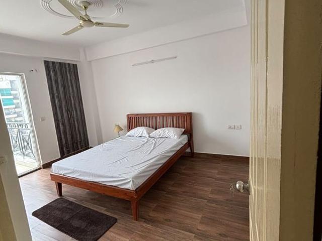 Resale | 2.5 BHK + 1100 Sq.Ft. Apartment in NH 24