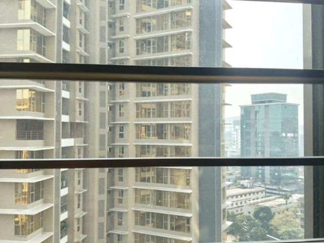 Resale | 2.5 BHK 1100 Sq.Ft. Apartment in Oberoi Springs