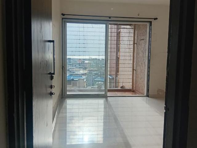 Resale | 2.5 BHK + 1100 Sq.Ft. Apartment in Oriental Heights