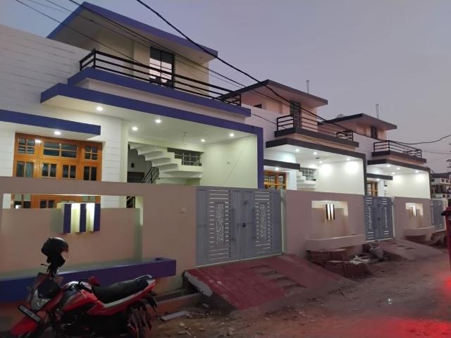 Resale | 2.5 BHK 1100 Sq.Ft. Independent House in Gomti Nagar