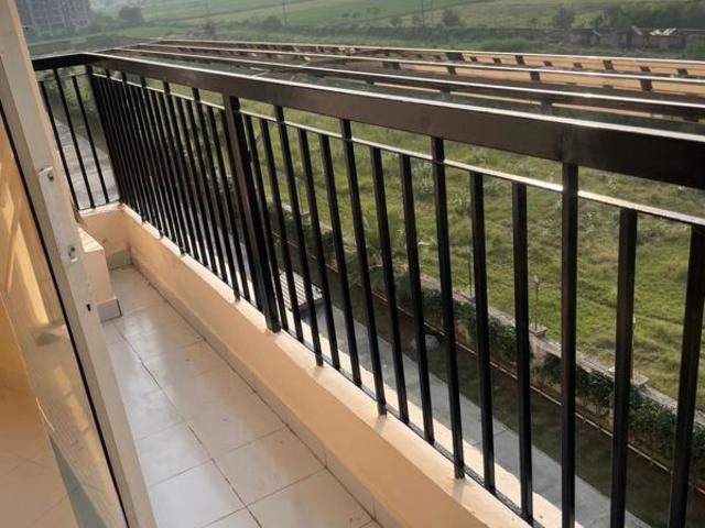 Resale | 2.5 BHK + 1116 Sq.Ft. Apartment in Eureka Diya Green City