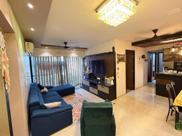 Resale | 2.5 BHK 1120 Sq.Ft. Apartment in Lodha Palava Urbano D And E