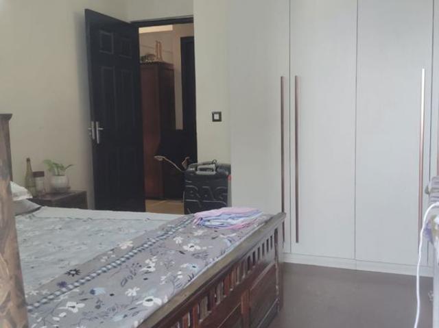 Resale | 2.5 BHK + 1180 Sq.Ft. Apartment in Amrapali Silicon City
