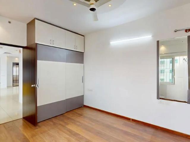Resale | 2.5 BHK 1225 Sq.Ft. Apartment in Shriram Greenfield
