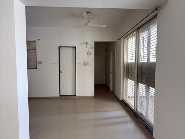Resale | 2.5 BHK 1270 Sq.Ft. Apartment in Pimple Saudagar