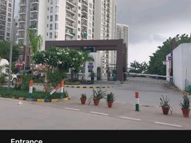 Resale | 2.5 BHK + 1342 Sq.Ft. Apartment in Umang Winter Hills