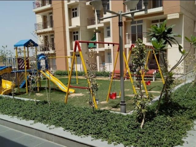 Resale | 2.5 BHK + 1343 Sq.Ft. Apartment in KLJ Greens