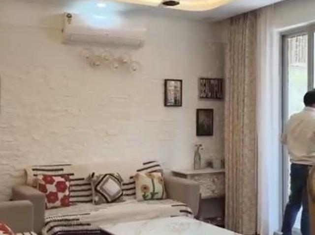Resale | 2.5 BHK 1350 Sq.Ft. Independent House in Vatika Xpressions