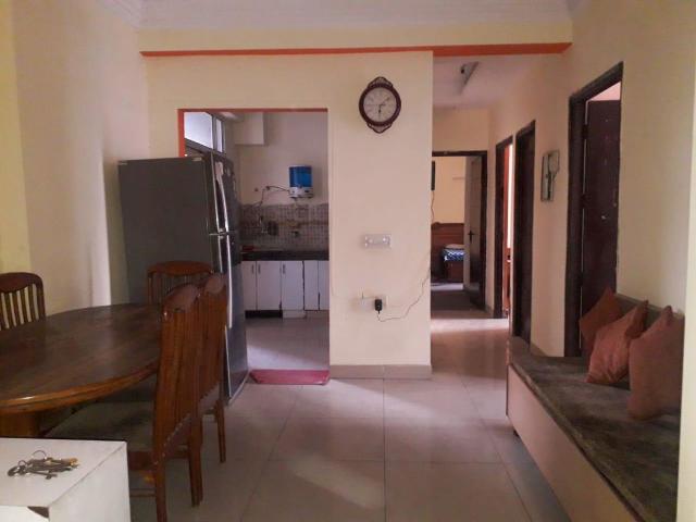 Resale | 2.5 BHK + 1450 Sq.Ft. Apartment in Panchsheel Wellington