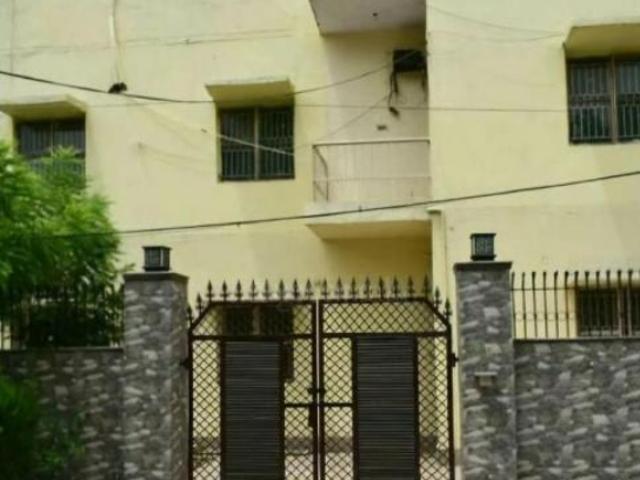 Resale | 2.5 BHK 150 Sq.Yd. Independent House in Dlf Ankur Vihar