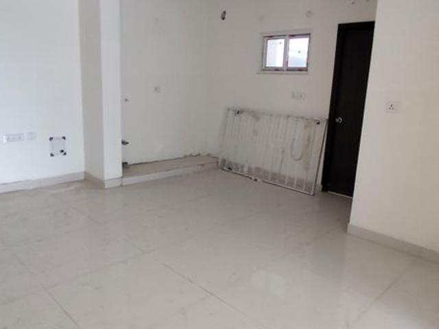 Resale | 2.5 BHK 1550 Sq.Ft. Apartment in Rajapushpa Imperia