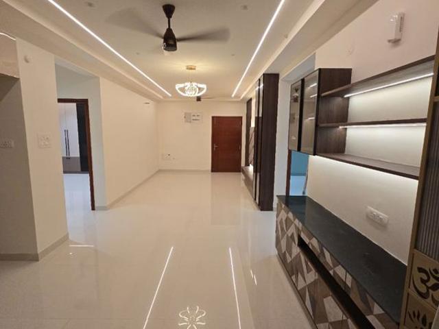 Resale | 2.5 BHK + 1560 Sq.Ft. Apartment in Bricks Cyberwoods