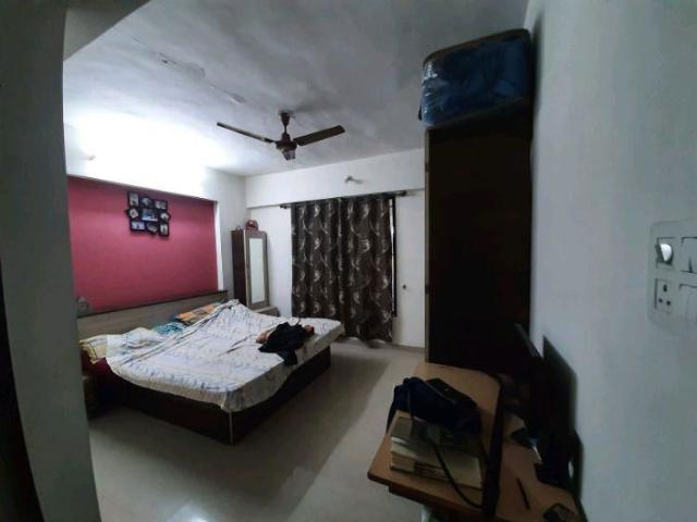 Resale | 2.5 BHK 1650 Sq.Ft. Apartment in Wakad
