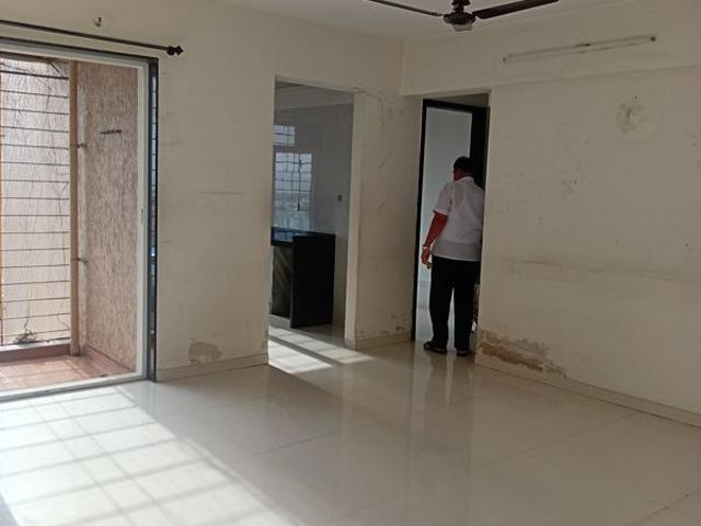 Resale | 2.5 BHK + 1700 Sq.Ft. Apartment in The Wadhwa Palm Beach Residency