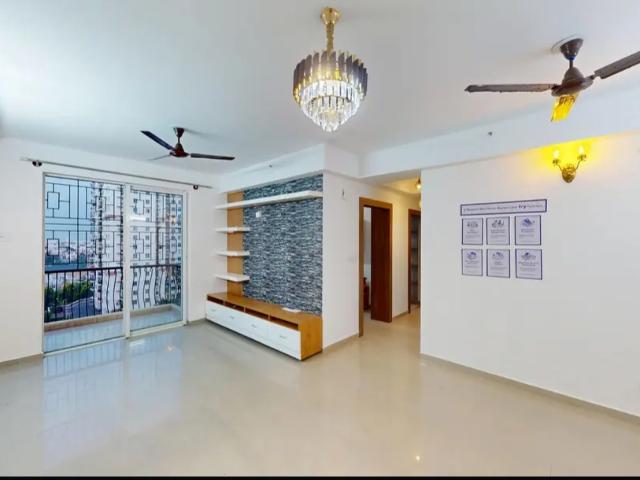 Resale | 2.5 BHK + Extra Room 1420 Sq.Ft. Apartment in DLF Westend Heights New Town