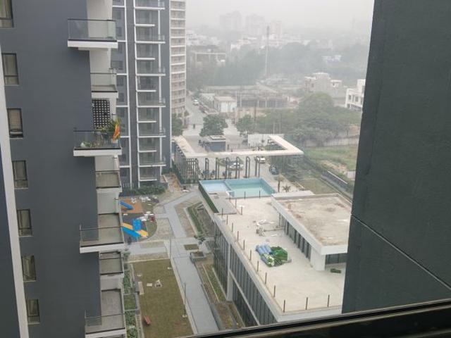 Resale | 2.5 BHK + Extra Room 1508 Sq.Ft. Apartment in One OAK Natura