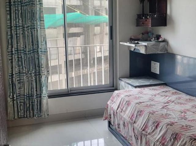 Resale | 2.5 BHK + Extra Room 900 Sq.Ft. Apartment in Arkade Earth