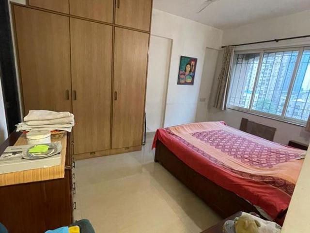 Resale | 2.5 BHK + Pooja Room,Servant Room 750 Sq.Ft. Apartment in Dosti Florentine
