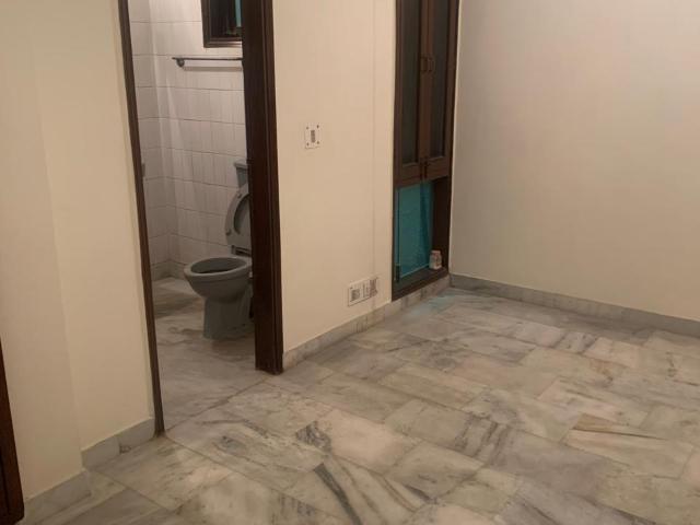 Resale | 2.5 BHK + Pooja Room,Servant Room,Extra Room 130 Sq.Yd. Apartment in Adchini