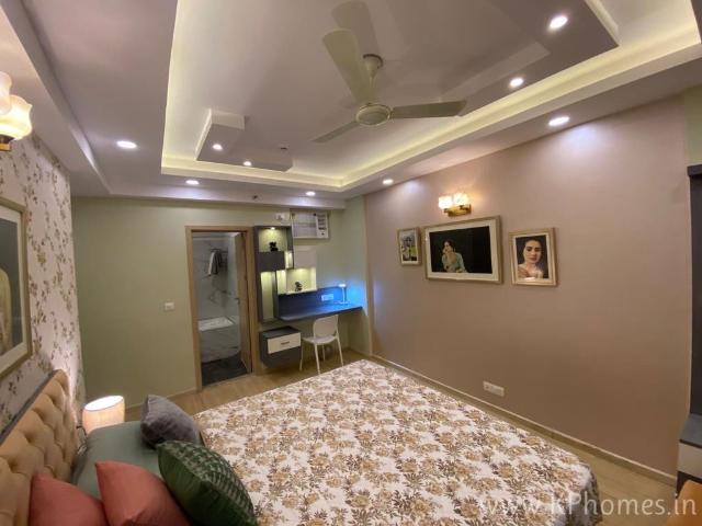 Resale | 2.5 BHK + Pooja Room,Servant Room,Store Room 1640 Sq.Ft. Apartment in DLF New Town Heights II