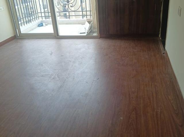 Resale | 2.5 BHK + Pooja Room,Servant Room,Study Room,Extra Room,Basement,Store Room 1270 Sq.Ft. Apartment in UPAVP Ganga Yamuna And Hindon Enclave