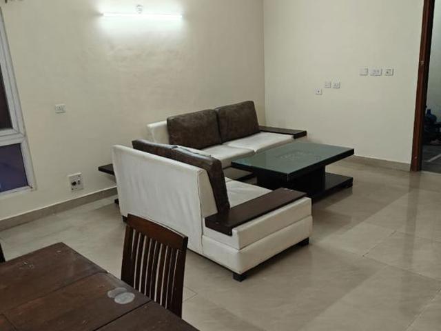 Resale | 2.5 BHK + Pooja Room,Servant Room,Study Room,Extra Room,Basement,Store Room 1270 Sq.Ft. Apartment in UPAVP Ganga Yamuna And Hindon Enclave