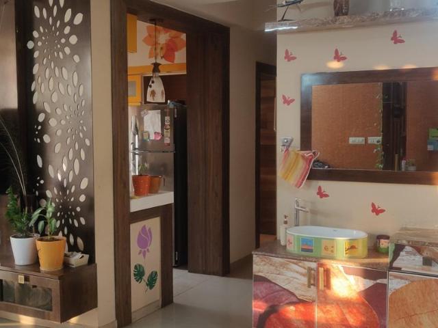 Resale | 2.5 BHK + Pooja Room 1421 Sq.Ft. Apartment in DLF Westend Heights New Town