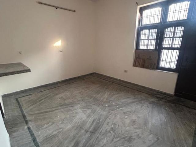 Resale | 2.5 BHK + Pooja Room 1600 Sq.Ft. Independent House in Sector 46