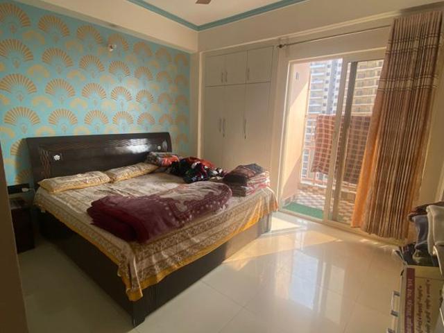 Resale | 2.5 BHK + Pooja Room 1265 Sq.Ft. Apartment in Gardenia Gateway