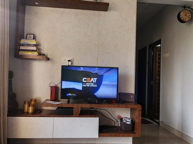 Resale | 2.5 BHK + Pooja Room 1275 Sq.Ft. Apartment in Veena Saaz