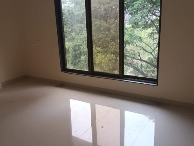 Resale | 2.5 BHK + Pooja Room 871 Sq.Ft. Apartment in Teenmurty Summit