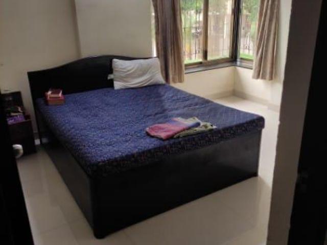 Resale | 2.5 BHK + Pooja Room 820 Sq.Ft. Apartment in Runwal Garden City