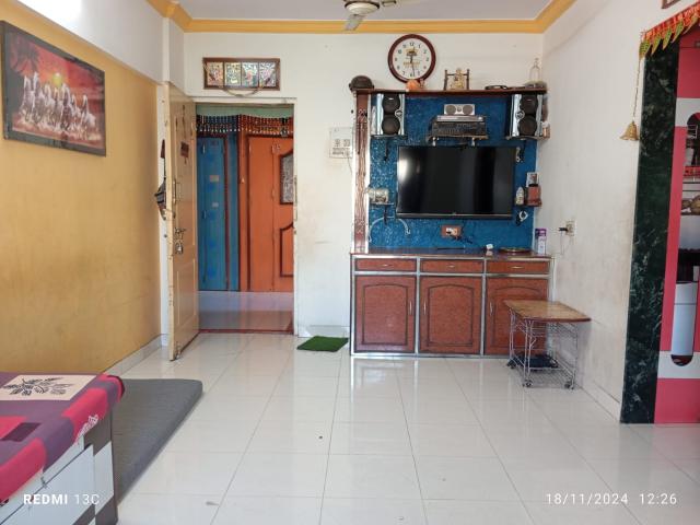 Resale | 2.5 BHK + Pooja Room 950 Sq.Ft. Apartment in Mansarovar Saraswati CHS