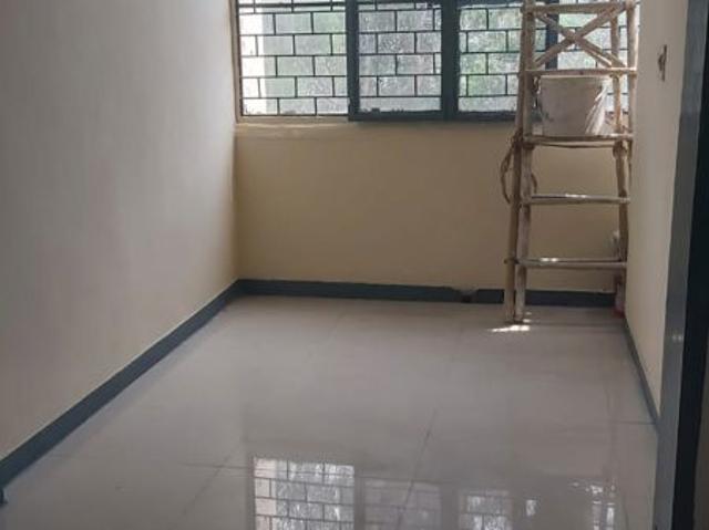 Resale | 2.5 BHK + Pooja Room 980 Sq.Ft. Apartment in Mayur Vihar